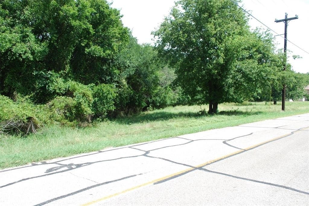 0.56 acres in Hill County - photo 20