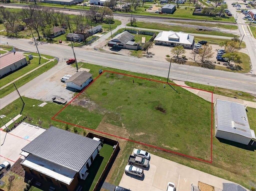 0.4 acres in Kaufman County - photo 5