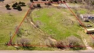 2 acres in Ellis County - photo 2