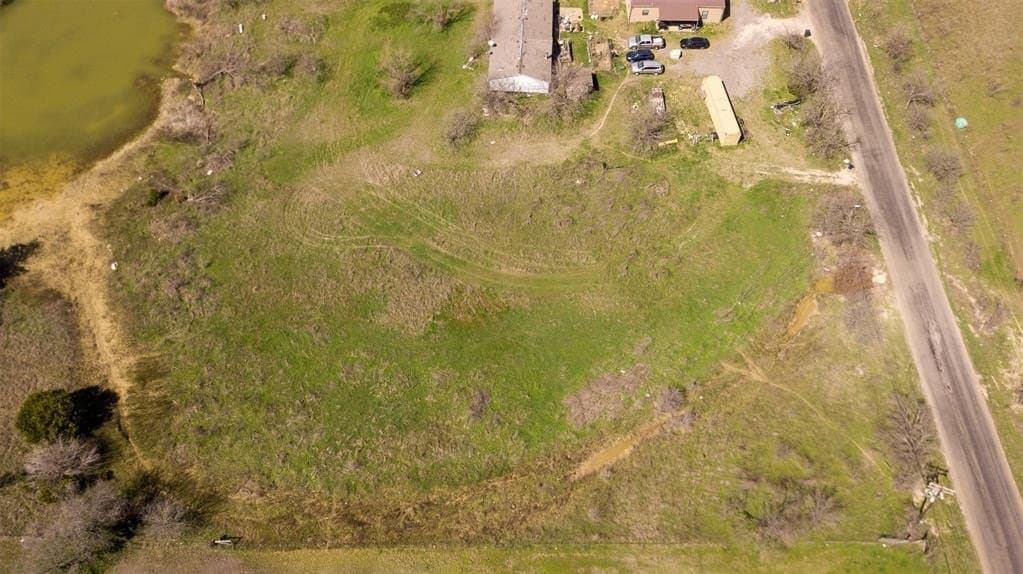 2 acres in Ellis County - photo 11