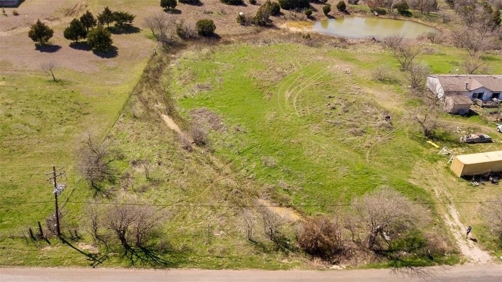 2 acres in Ellis County - photo 3