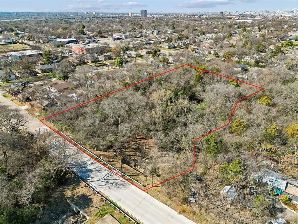 1.29 acres in Dallas County - photo 3