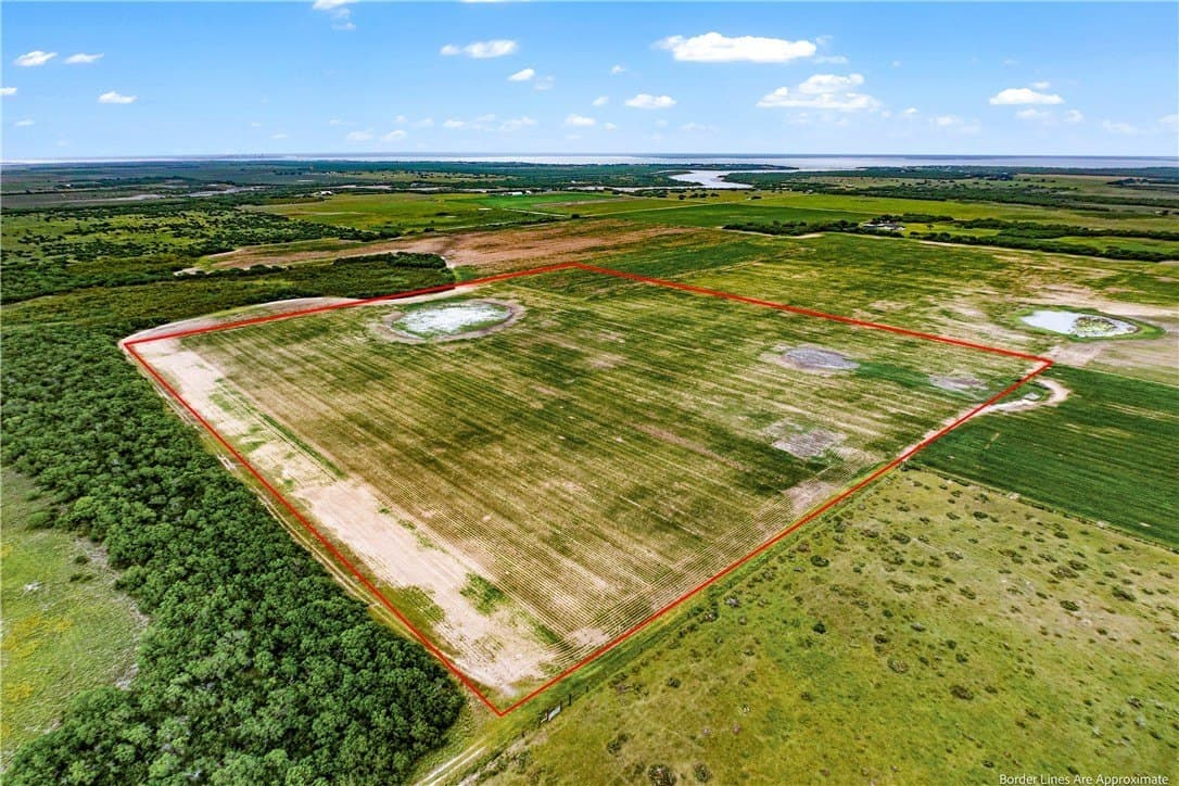 20 acres in Kleberg County - photo 2