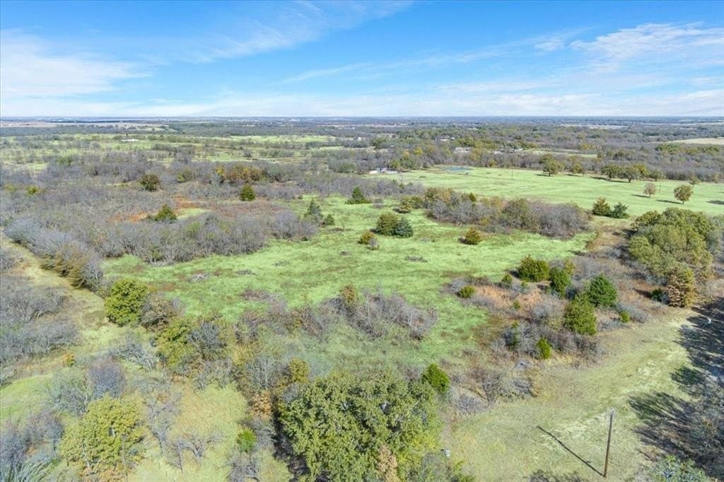 29.98 acres in Hill County - photo 13