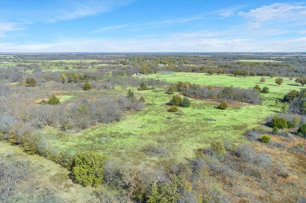 29.98 acres in Hill County - photo 12