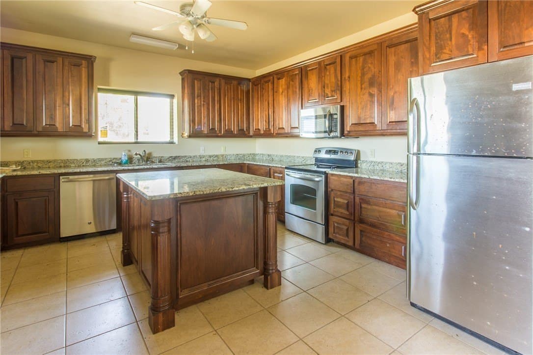 22 acres in Bee County - photo 13