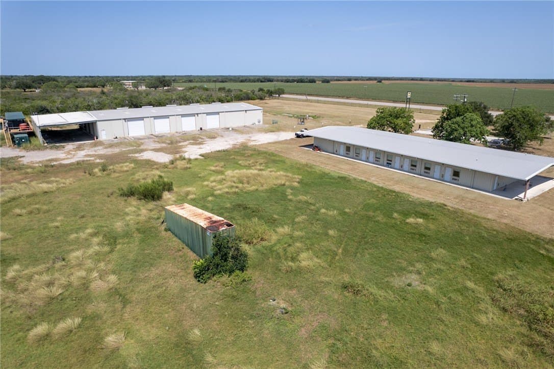 22 acres in Bee County - photo 2