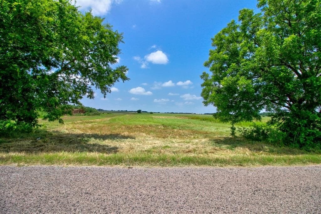 1 acres in Grayson County - photo 2