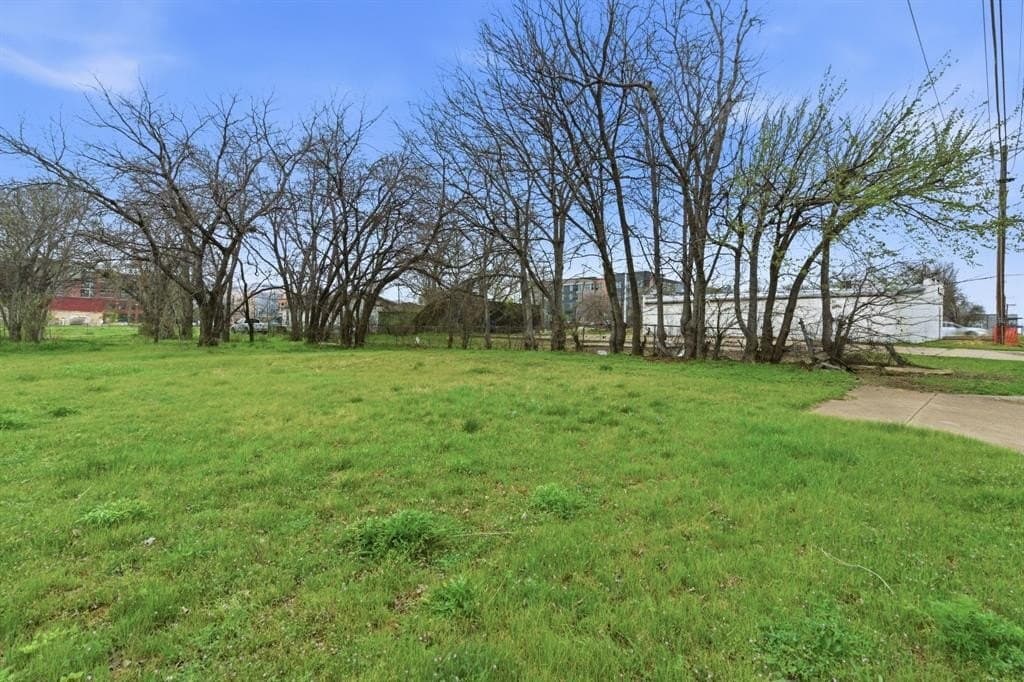 0.11 acres in Tarrant County - photo 10