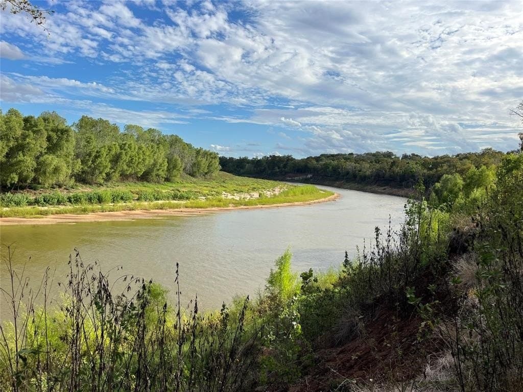 531.43 acres in Washington County gallery image 2