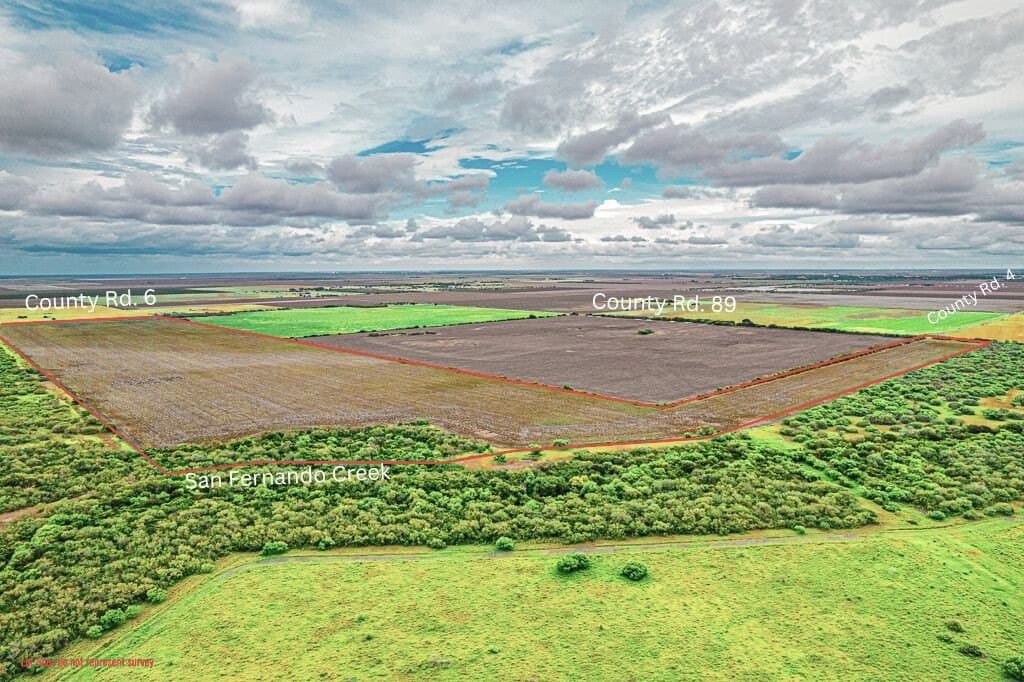 147.58 acres in Nueces County - photo 2