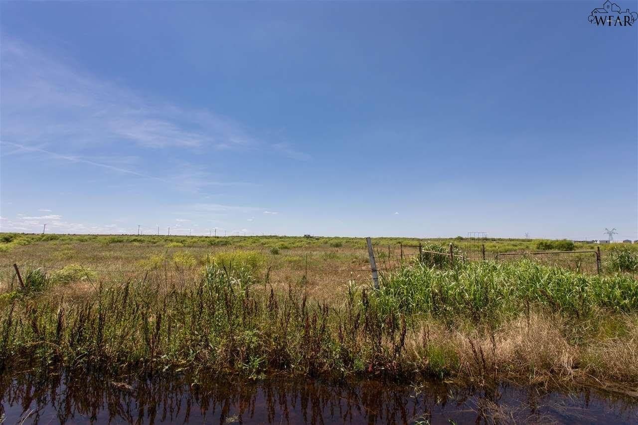 19.99 acres in Wichita County - photo 7