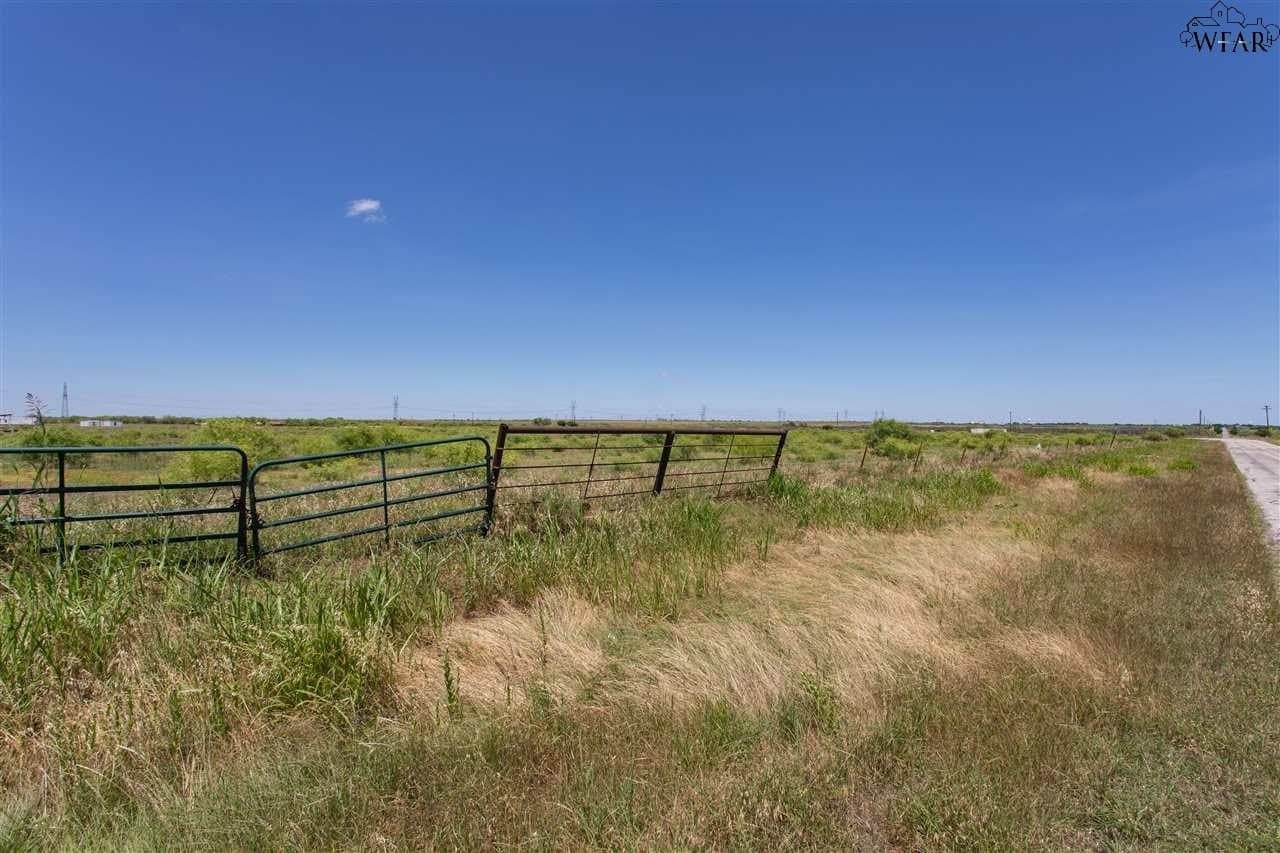 19.99 acres in Wichita County - photo 27