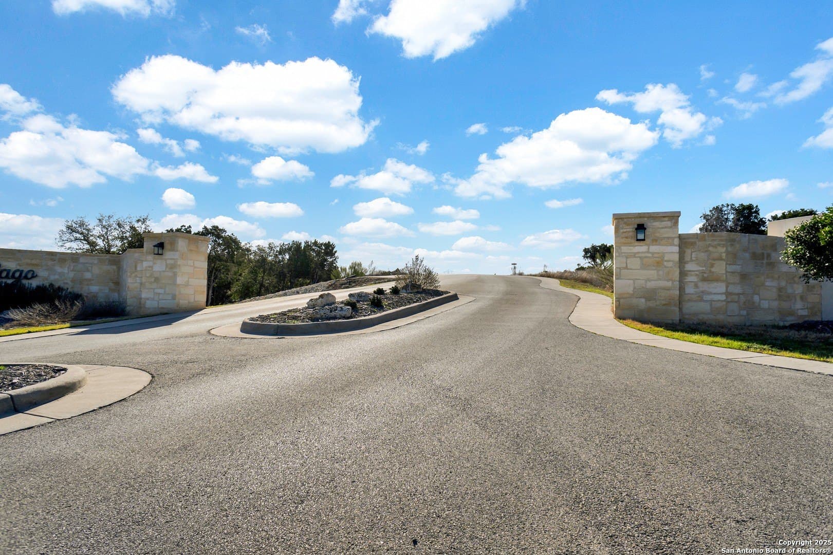 1.5 acres in Comal County - photo 4
