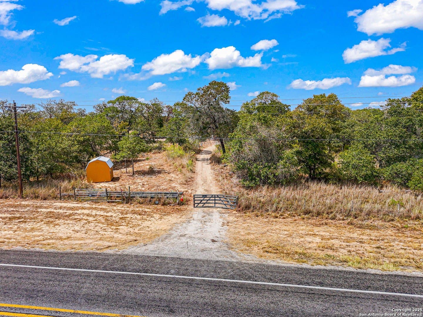 10.01 acres in Guadalupe County - photo 28