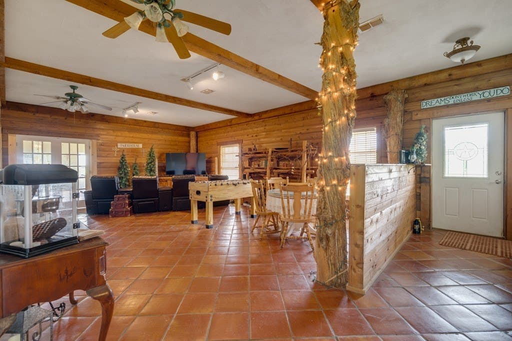 10.47 acres in ANDERSON County - photo 17
