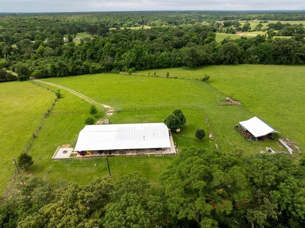 5652 An County Rd 2202