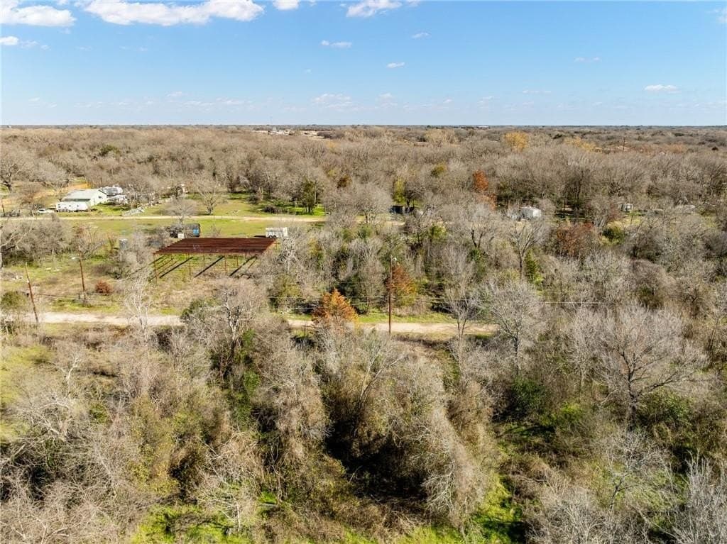 0.25 acres in McLennan County - photo 10