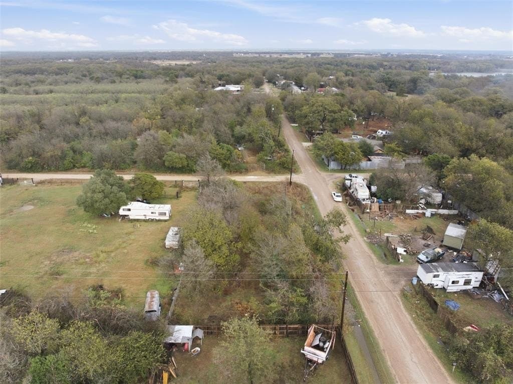 0.27 acres in McLennan County - photo 8