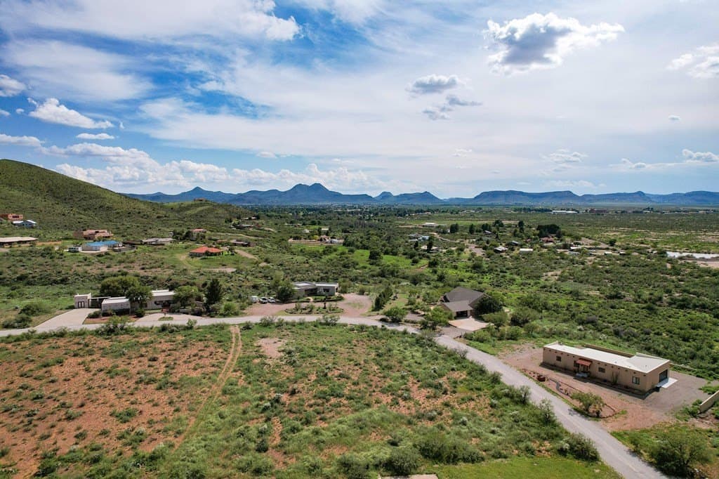 1 acres in Brewster County - photo 4