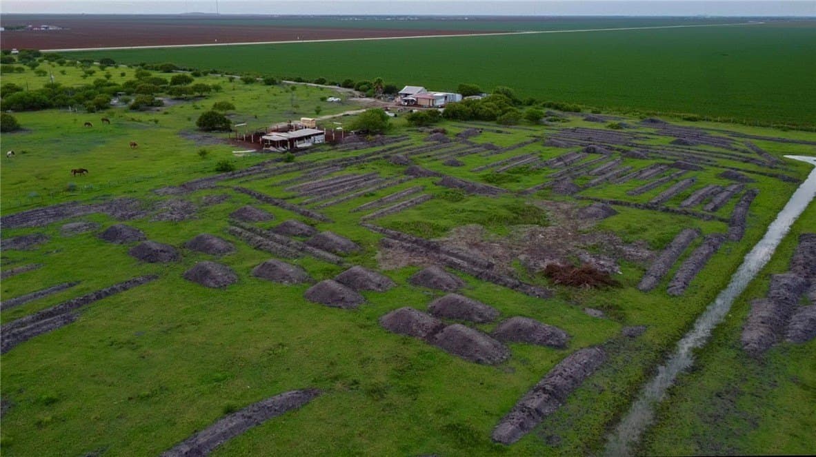 10.99 acres in Nueces County - photo 4