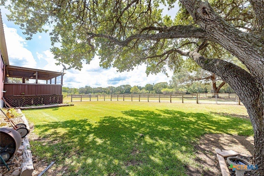 21.36 acres in Lavaca County - photo 11