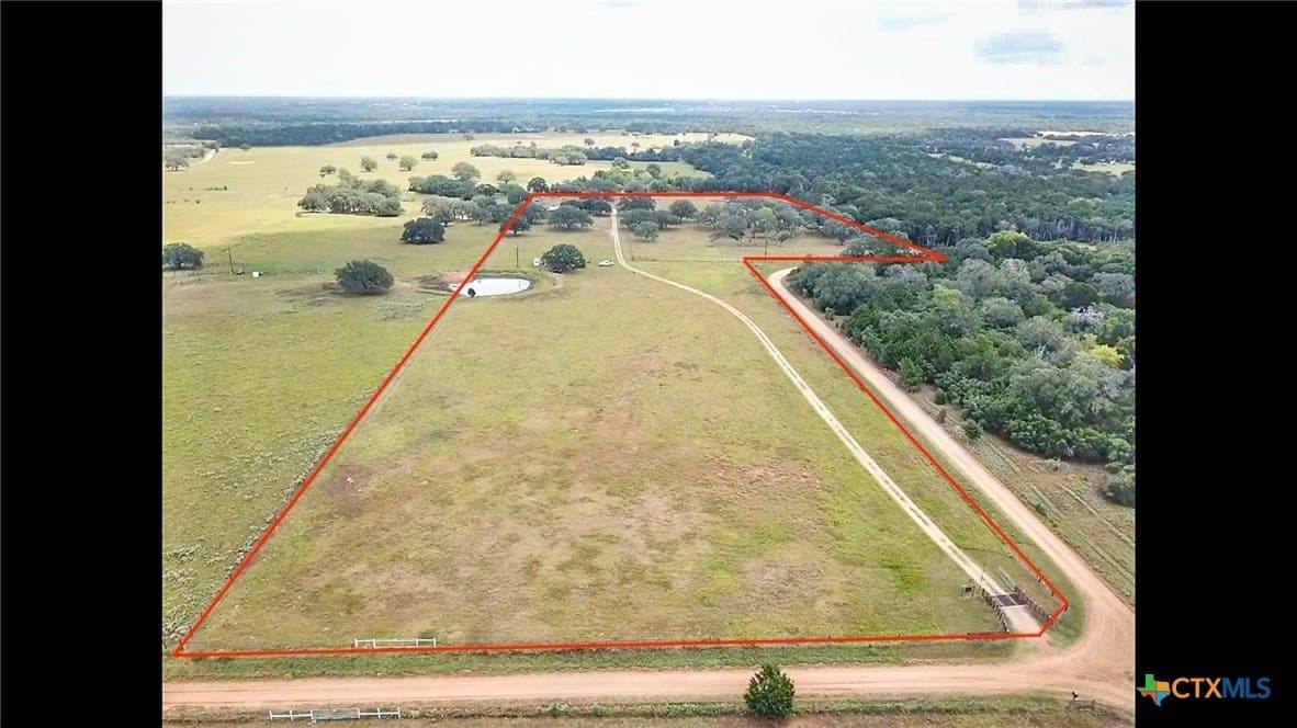21.36 acres in Lavaca County - photo 3