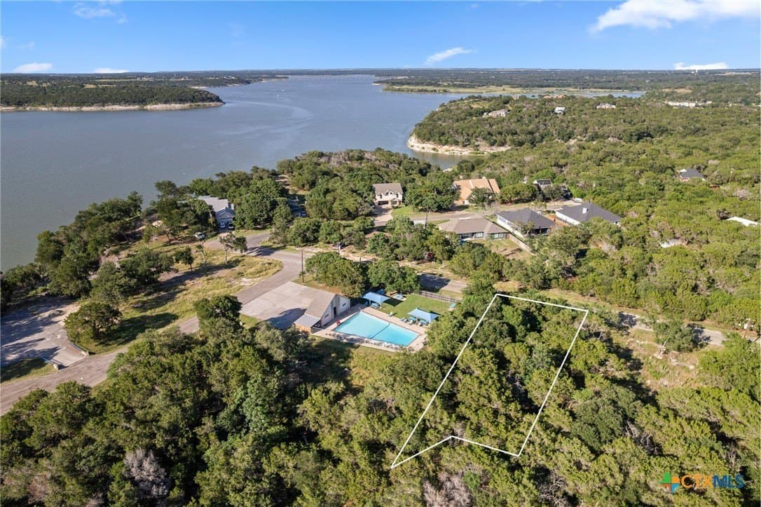 0.47 acres in Bell County - photo 2