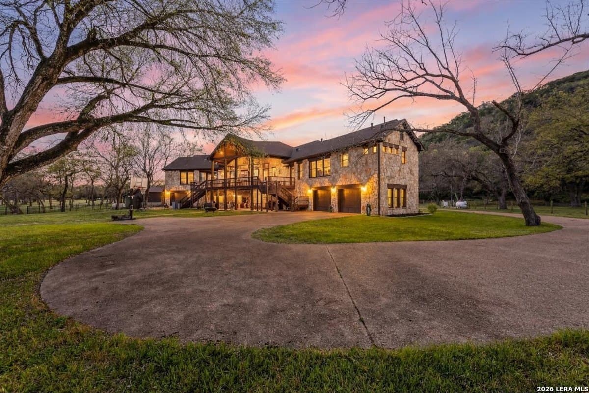 24.03 acres in Hays County - photo 3