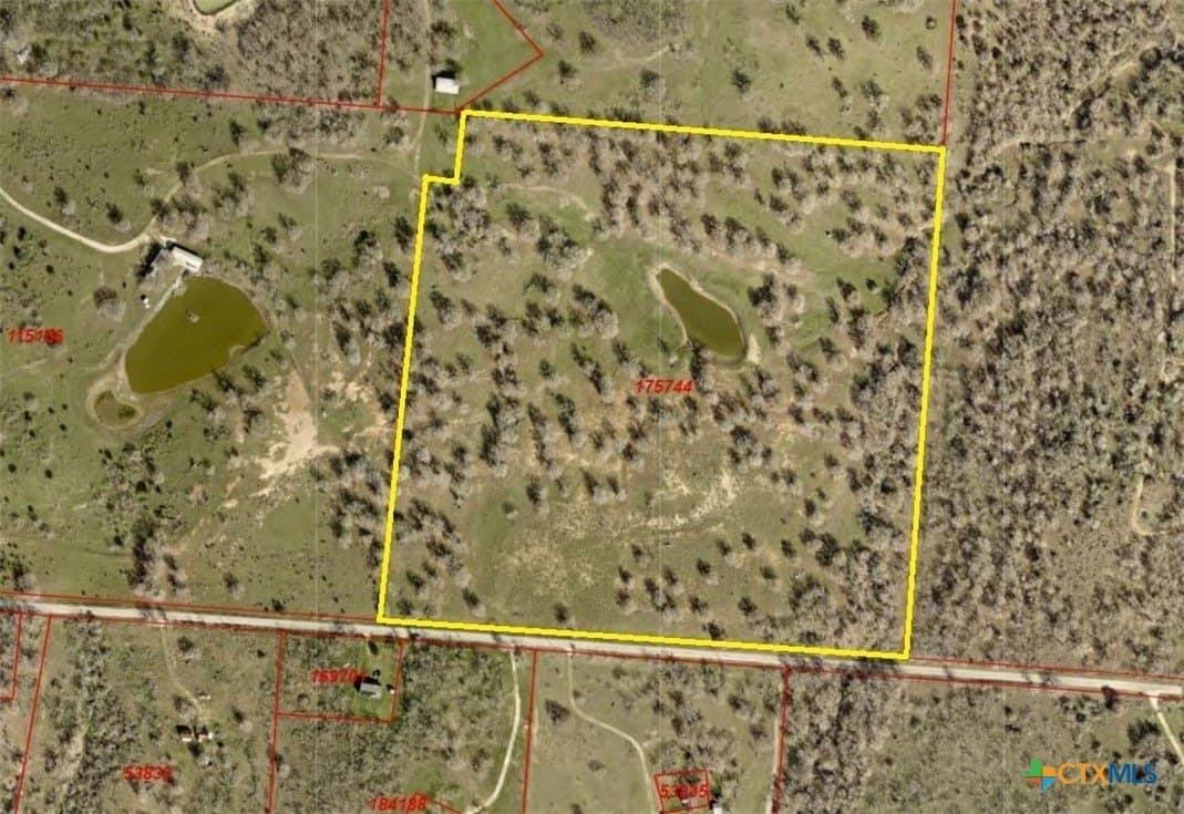 38.82 acres in Guadalupe County - photo 27