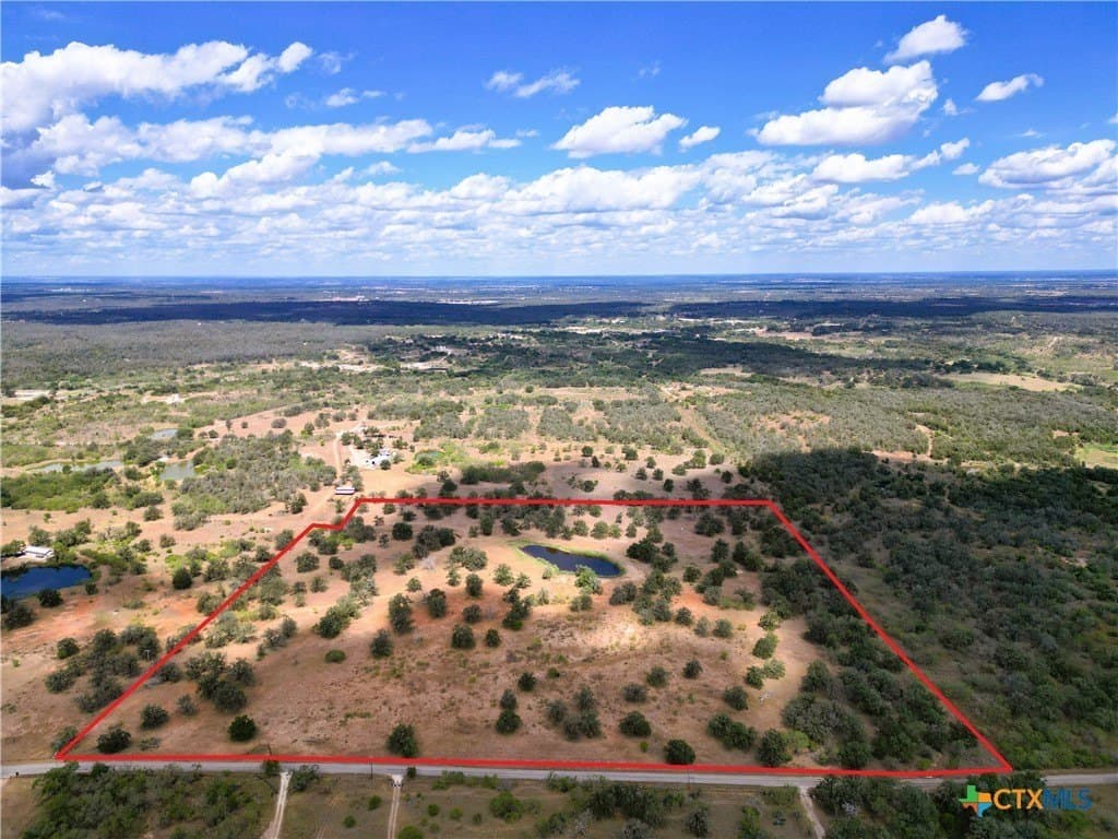 38.82 acres in Guadalupe County - photo 9