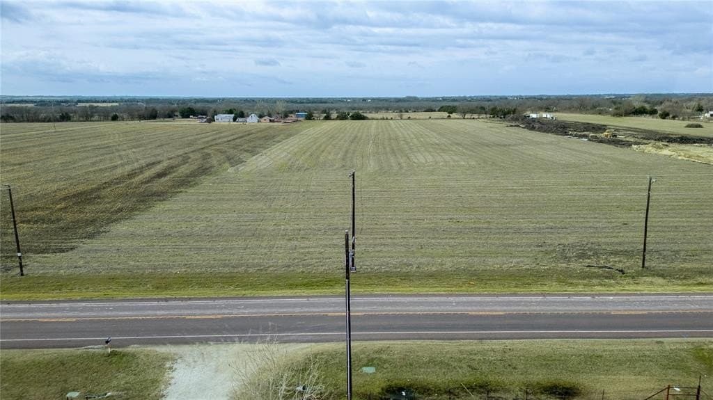 6.31 acres in Ellis County - photo 4