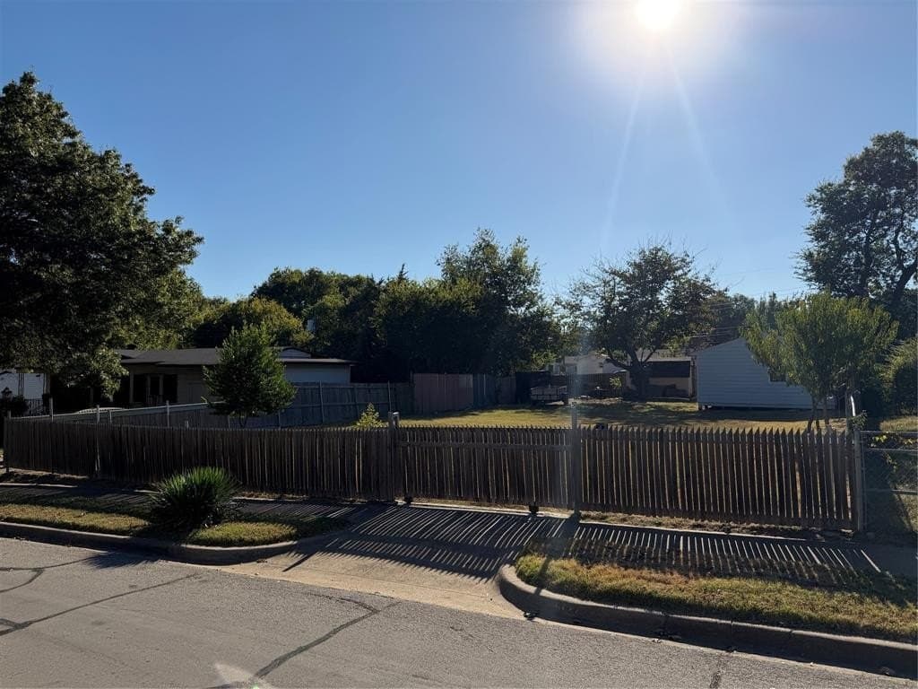 0.2 acres in Dallas County - photo 5