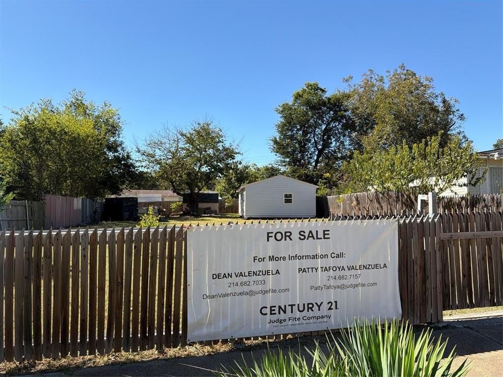 0.2 acres in Dallas County - photo 8
