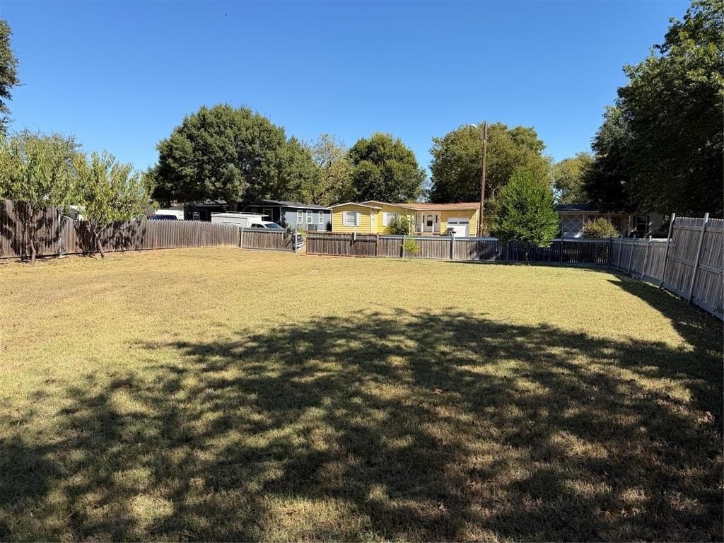 0.2 acres in Dallas County - photo 10
