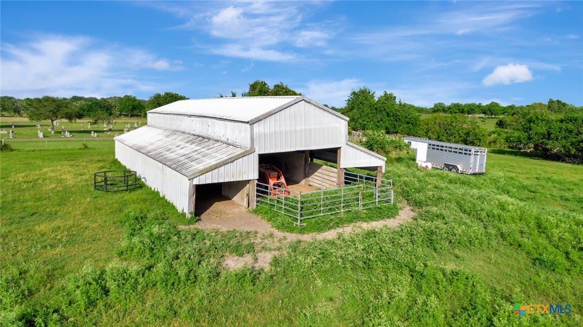 109 acres in Calhoun County - photo 7