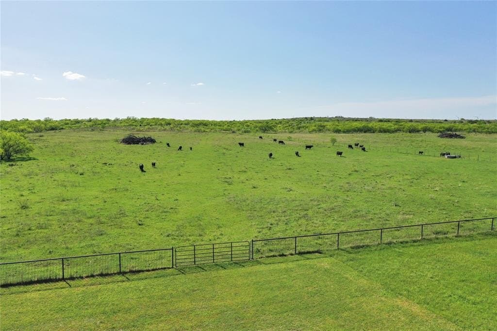 331 acres in Jack County - photo 9