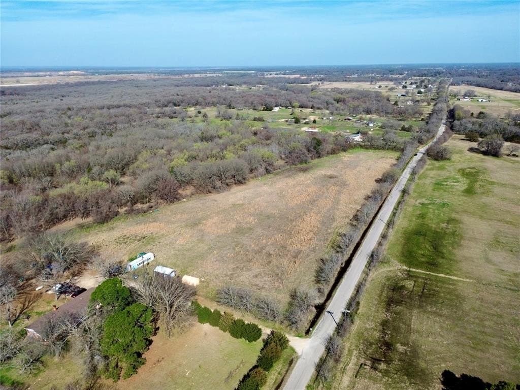 7.3 acres in Kaufman County - photo 2