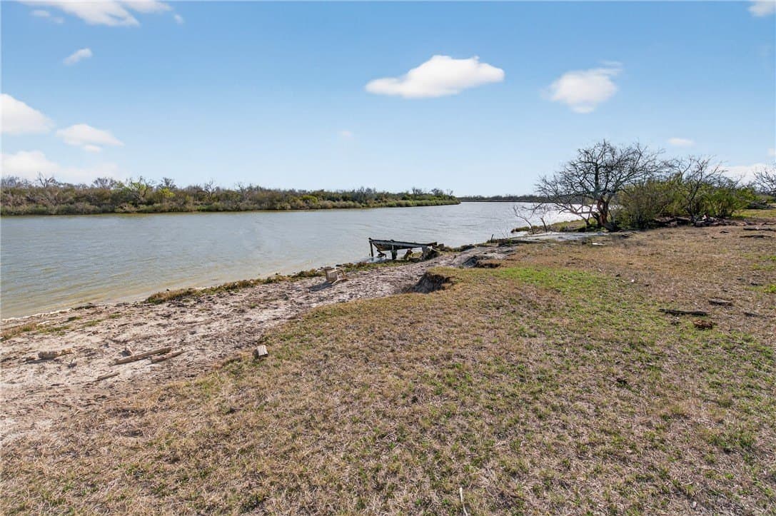 159 acres in Refugio County - photo 29