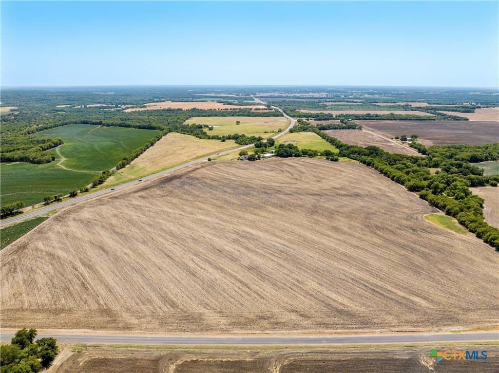 12.5 acres in McLennan County - photo 9