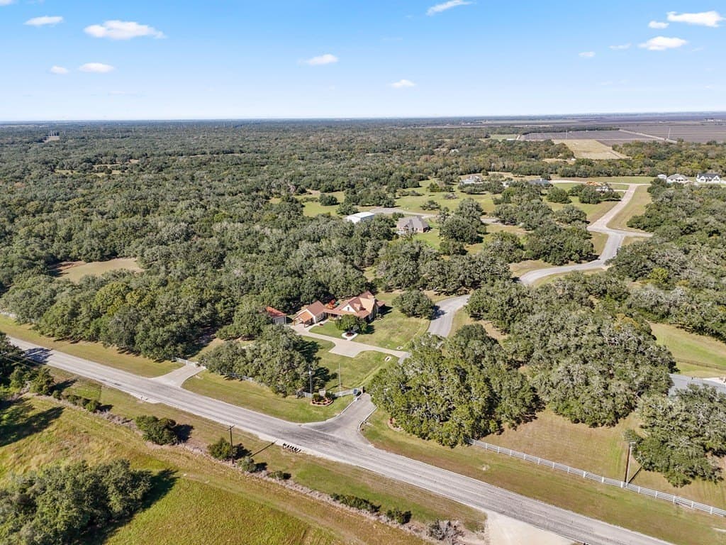 2.01 acres in Texas County - photo 2