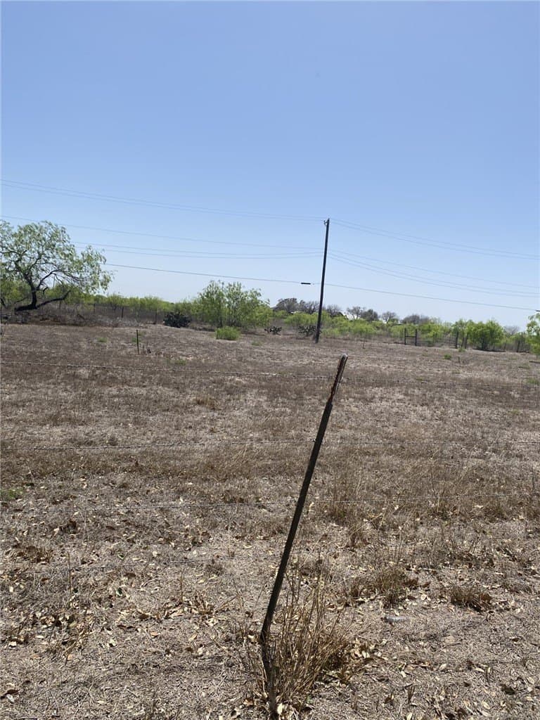 0.64 acres in Jim Wells County - photo 3