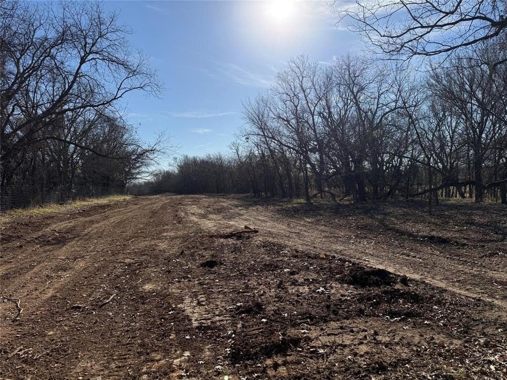 5.2 acres in Cooke County - photo 10