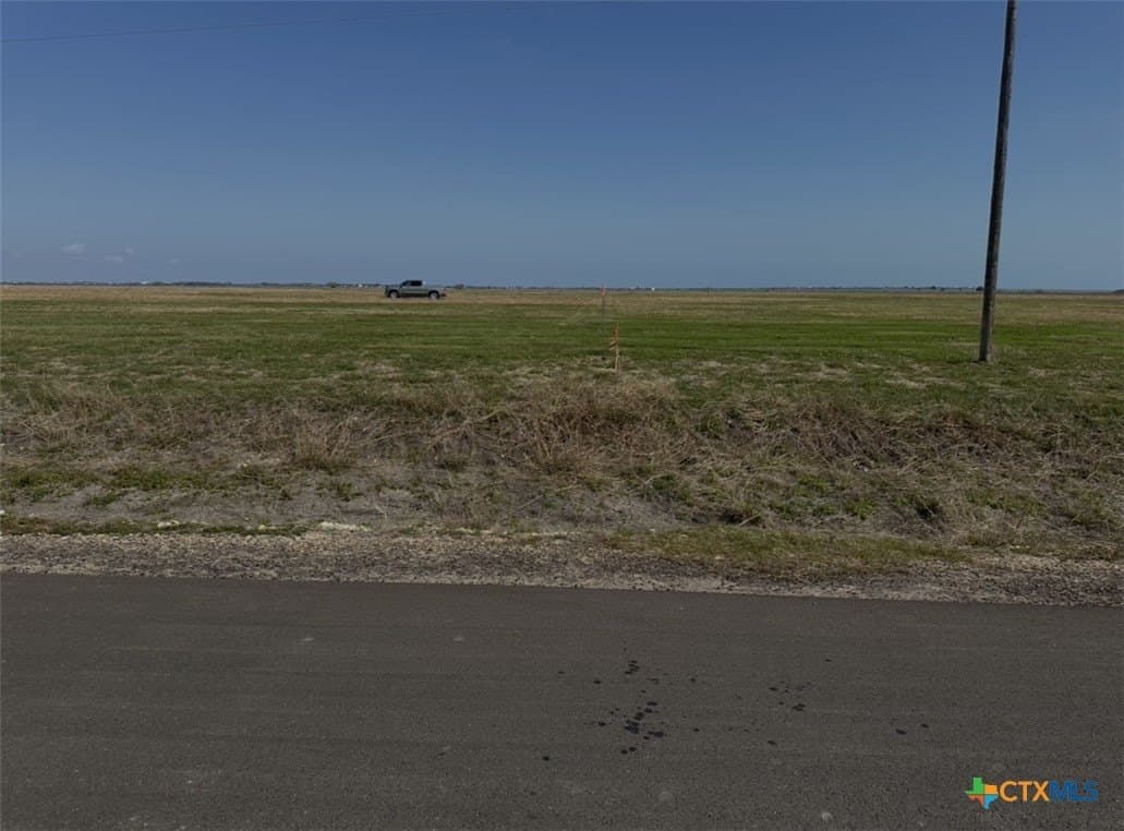 1.55 acres in Calhoun County - photo 3