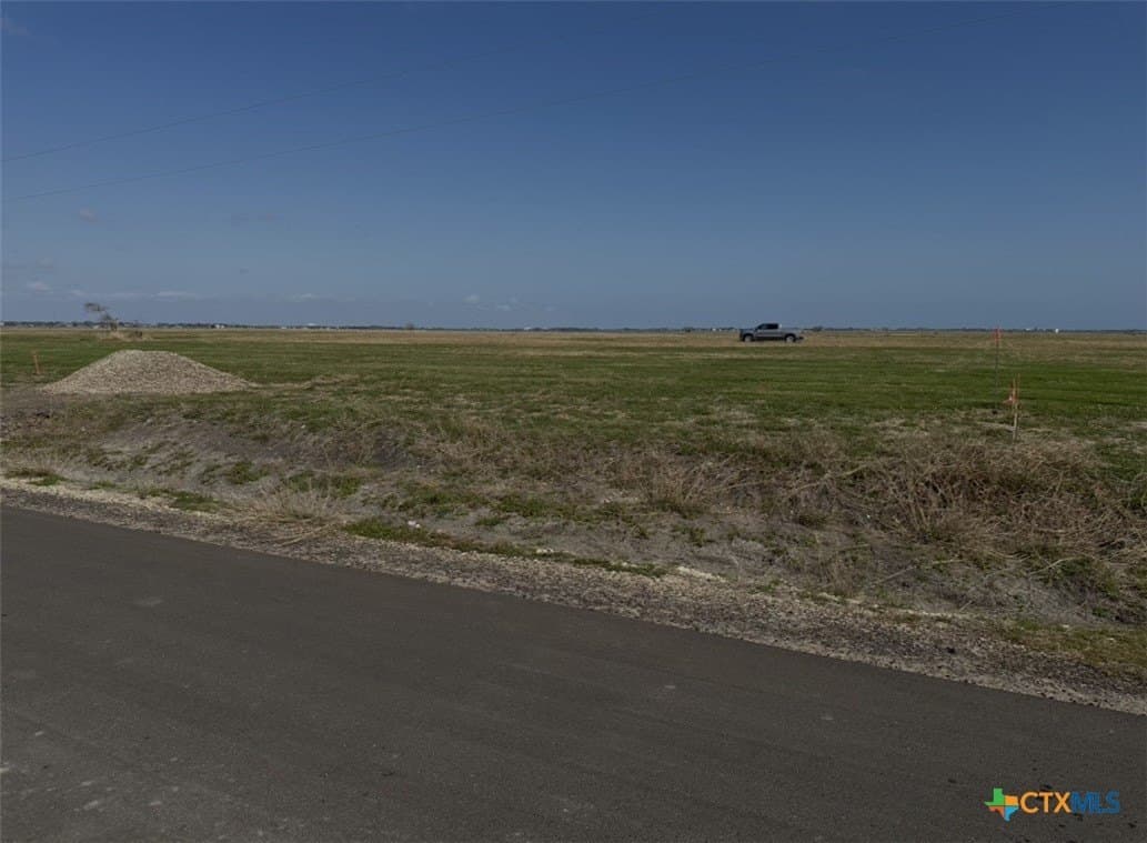 1.55 acres in Calhoun County - photo 2
