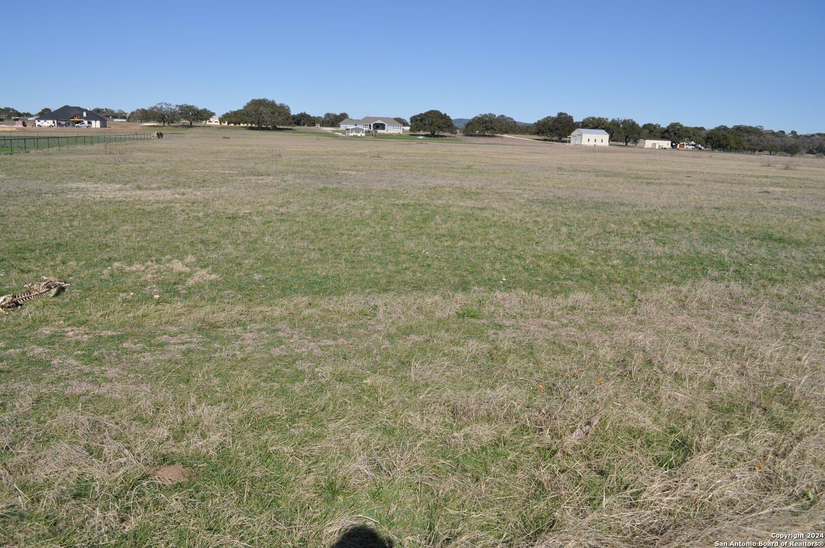 4.02 acres in Bandera County - photo 3