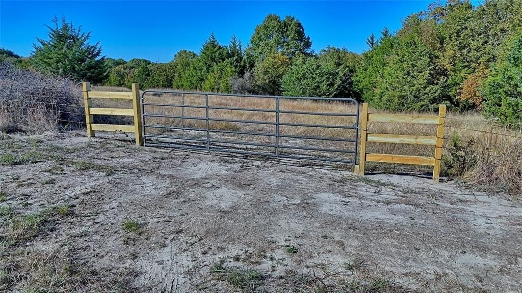 49.9 acres in Montague County - photo 9