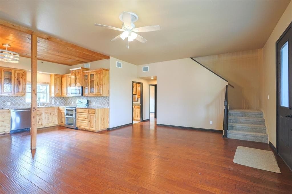 19.99 acres in Wise County - photo 10