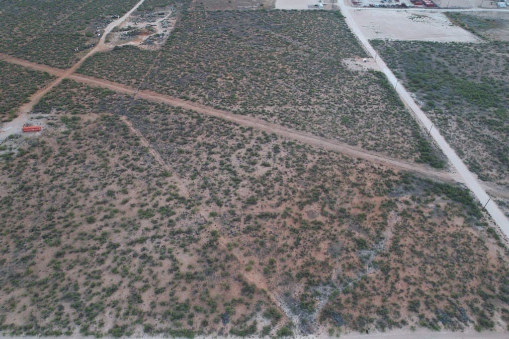 17 acres in Ward County - photo 5