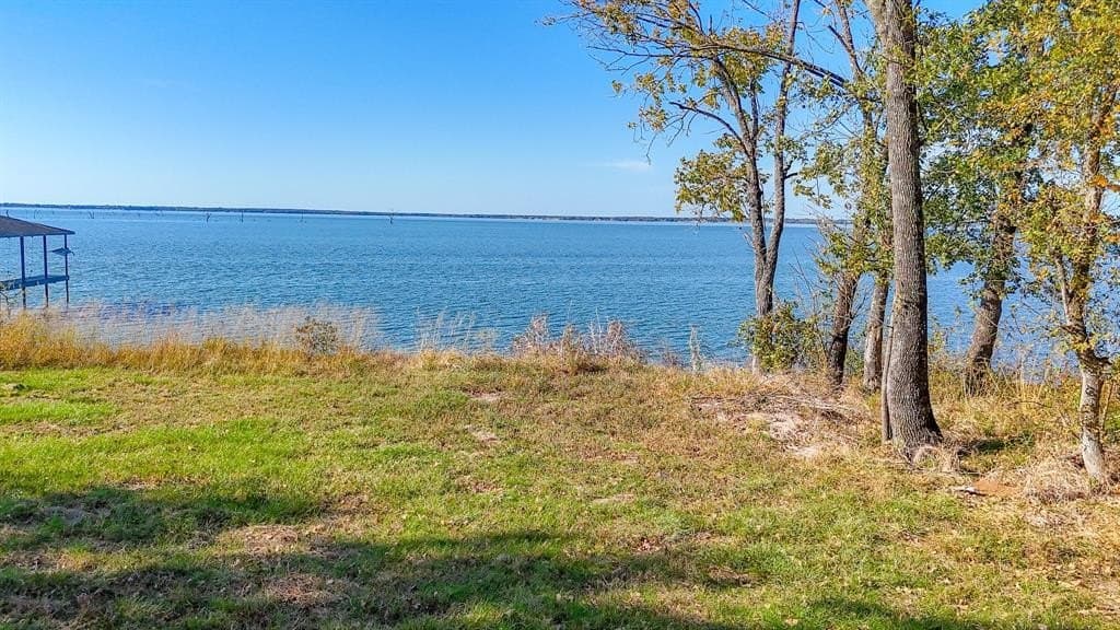 1.05 acres in Navarro County - photo 15
